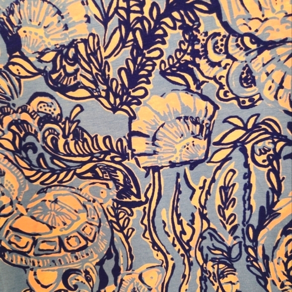 Lilly Pulitzer small Waverly top in blue and pastel pink aquatic print - Picture 2 of 5